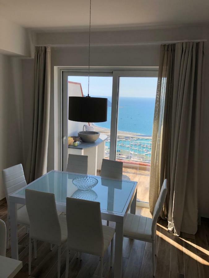 Appartamento Vista Mare กาโปดอร์ลันโด ภายนอก รูปภาพ