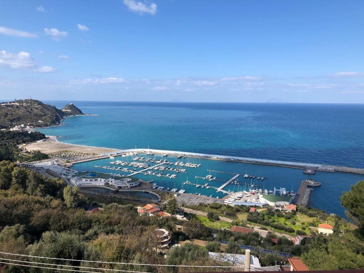 Appartamento Vista Mare กาโปดอร์ลันโด ภายนอก รูปภาพ
