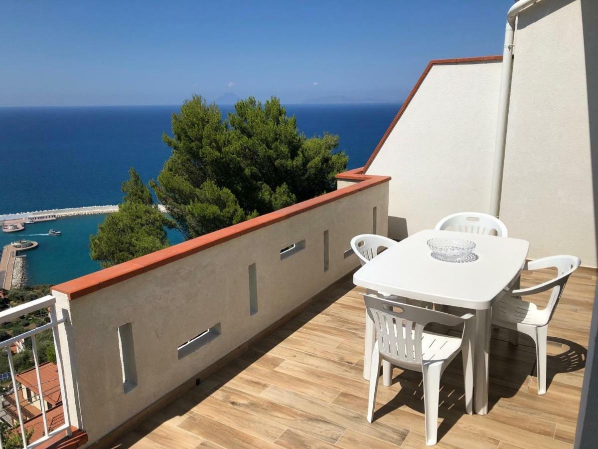 Appartamento Vista Mare กาโปดอร์ลันโด ภายนอก รูปภาพ